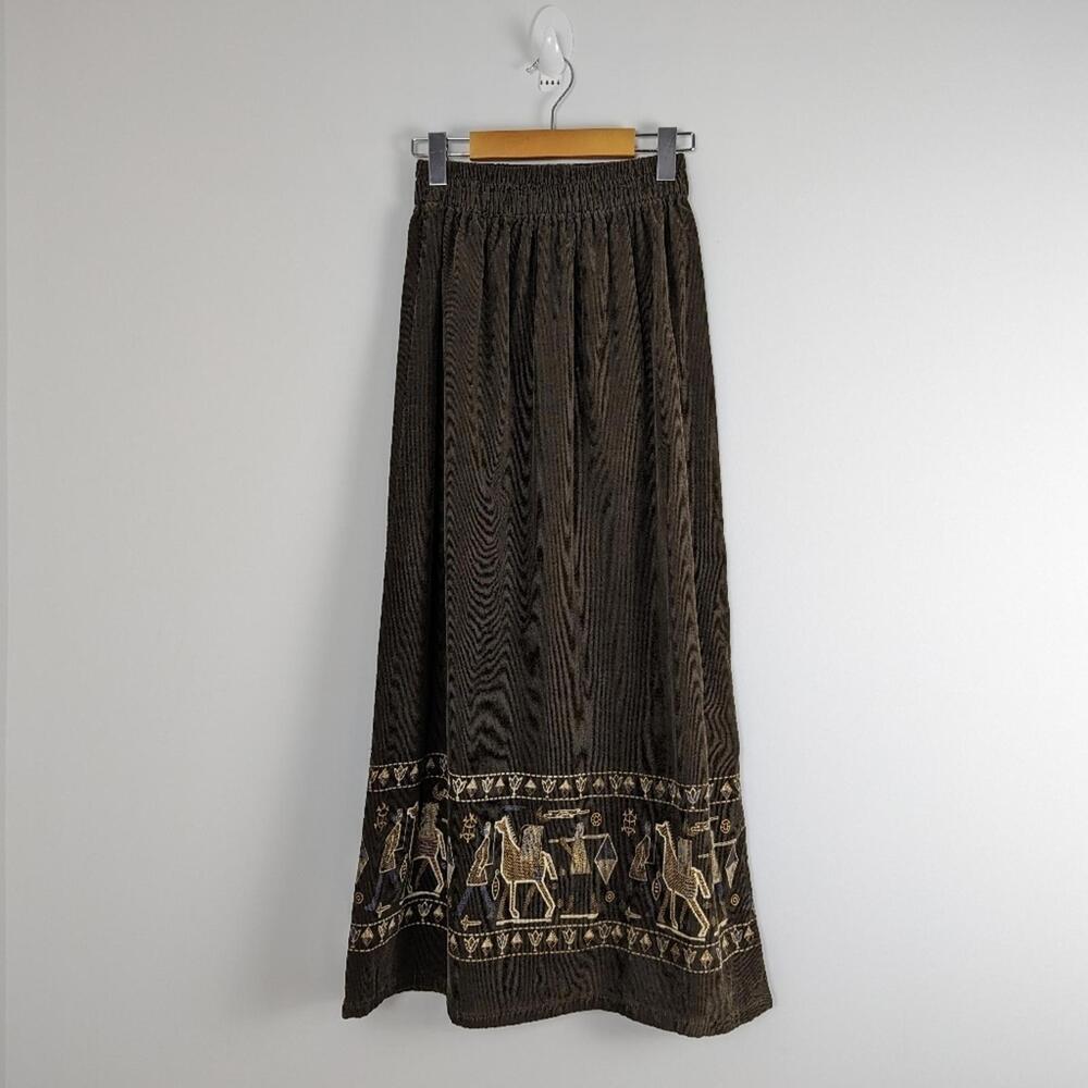 Women's Bohemian Embroidered Maxi Skirt Approximate Size XS
